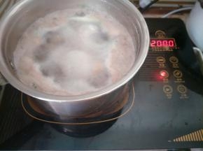煮至沸腾2分钟