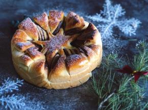 为了应雪景，筛上糖粉，很有圣诞节的 feel！