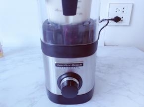 启动3档，3分钟，细腻丝滑的奶昔就完成了