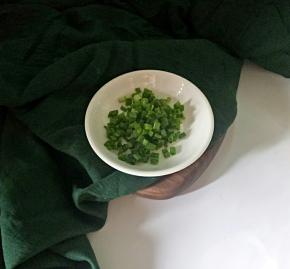 准备好葱花