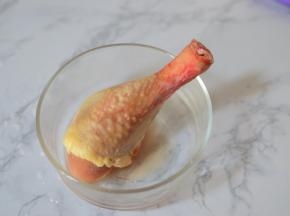 鸡腿洗净