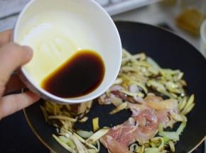 加酱汁