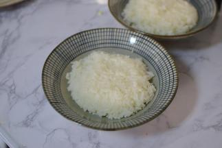 准备米饭