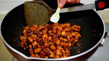 最后撒一点味精提鲜。