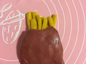 底部用手压扁！