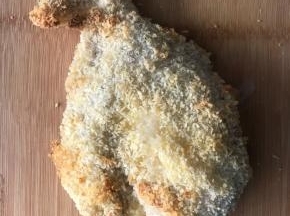 烤箱预热190度，鸡胸肉进烤箱烤20分钟