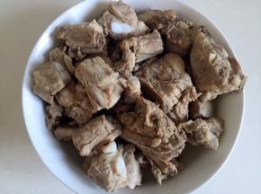 捞出洗净沥干水分