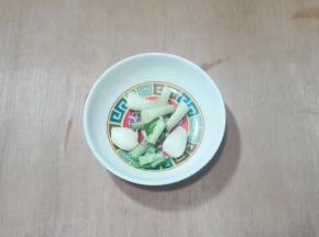 葱白一份