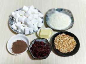 准备食材，并称重。