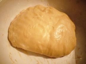 表面抹油，以免表皮风干