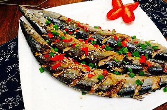 香煎秋刀鱼