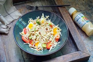 要吃的时候淋入沙拉汁即可