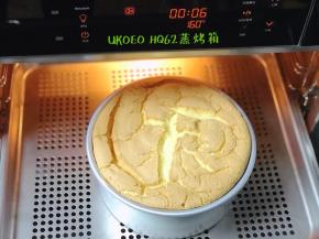 出炉后放到架子上倒扣