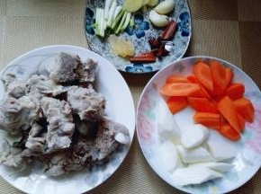 调料准备好，所以食材准备好了。