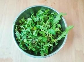 荠菜洗净