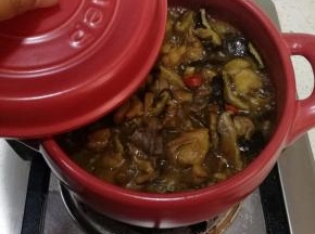 开大火煮沸，转最小火焖15分钟
