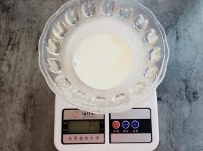 准备牛奶35克