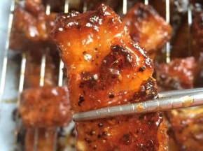 我就最喜欢吃半肥瘦有软骨的排骨