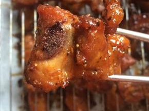 看……是不是很想咬一口