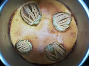 烤箱预热170℃，烤25分钟。