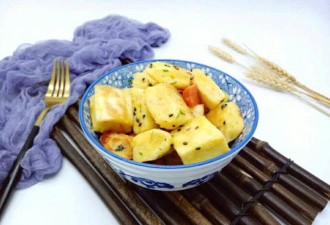 香煎馒头丁