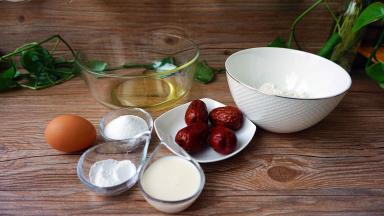 红枣松糕用料图一览