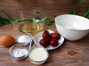 红枣松糕用料图一览