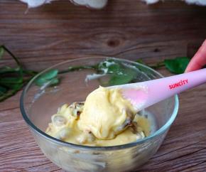 如图，没有干粉颗粒