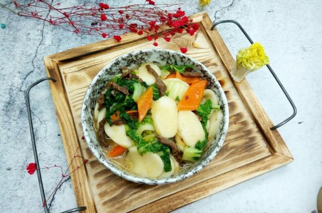 肉丝芽菜炒年糕