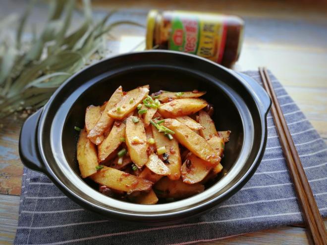 酱爆山药片