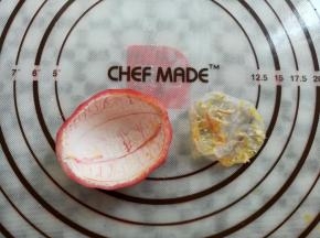 百香果的白色内膜撕掉