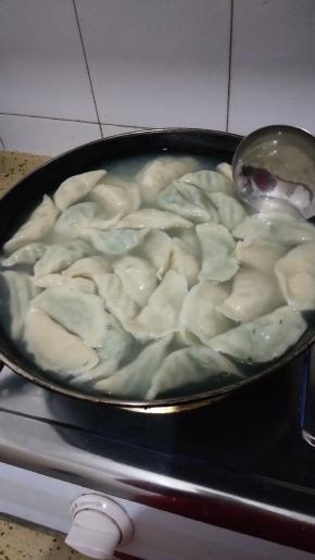 饺子全部漂浮就煮熟了