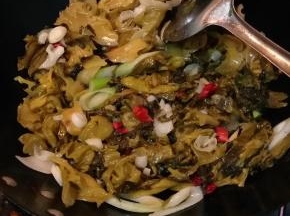 炒出香味就可以了