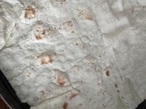 烙馍放入电饼铛