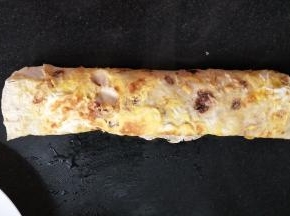 然后慢慢卷起即可