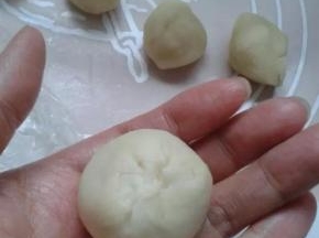 收口向下