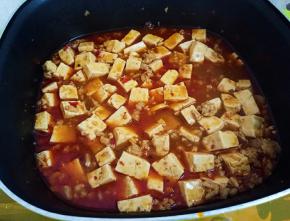 再下水淀粉勾个芡即可。