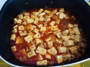 再下水淀粉勾个芡即可。