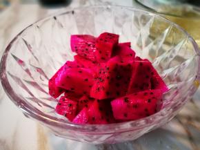 火龙果切块