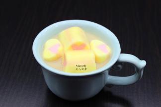 趁热加入棉花糖；