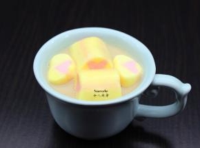 趁热加入棉花糖；