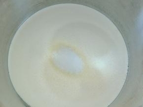 淡奶油加细砂糖