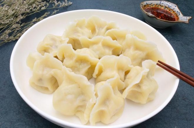 蘑菇鸡蛋肉馅饺子