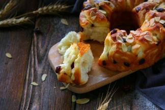 烤好后取出脱模冷却