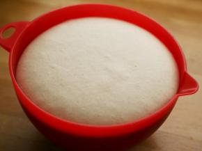 11.面团像这样就发好了。
