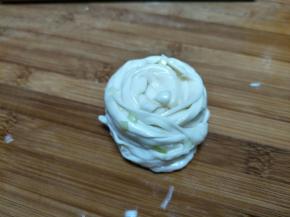 这样的紧实的团。所有的面团都重复这样面团处理步骤。