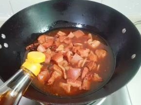 放少许黄酒大火收汁