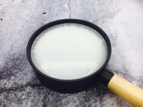 将辅助食材全部放在一个容器里搅拌均匀。