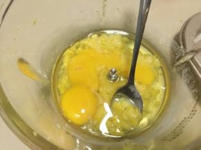 加入鸡蛋
