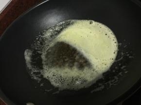 煮至焦糖色